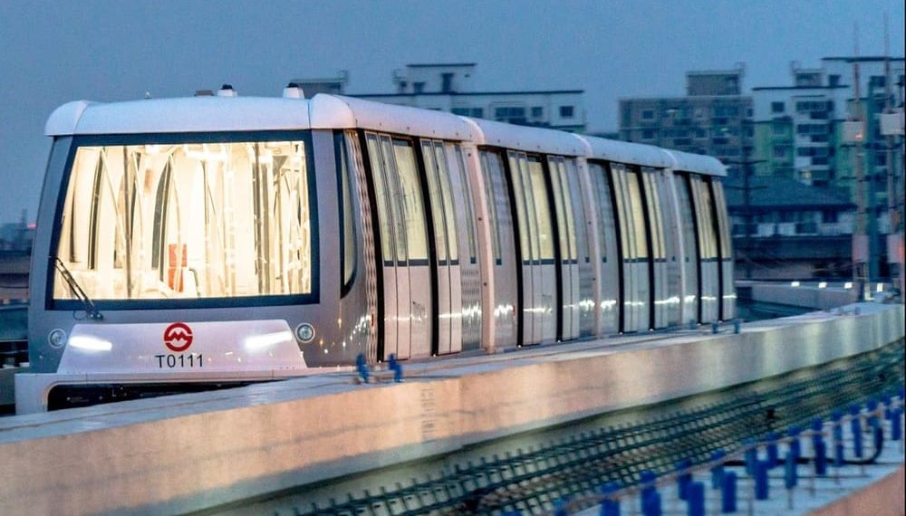 Bombardier s INNOVIA APM 300 Automated People Mover System Starts